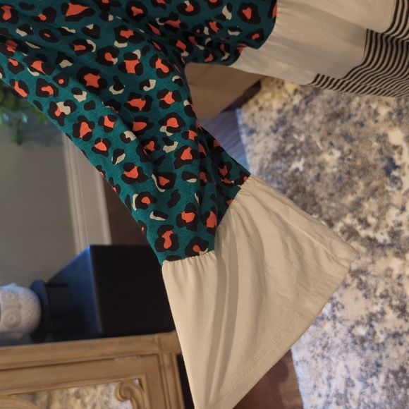 NWT Plus Size 2X Women's Top - Picture 2 of 9